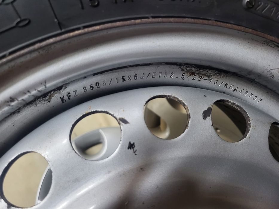 Зимові шини з дисками 195/65 R15 “Taurus Winter”