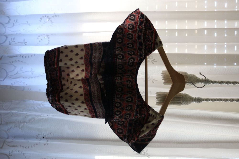 Blusa bershka - tamanho S