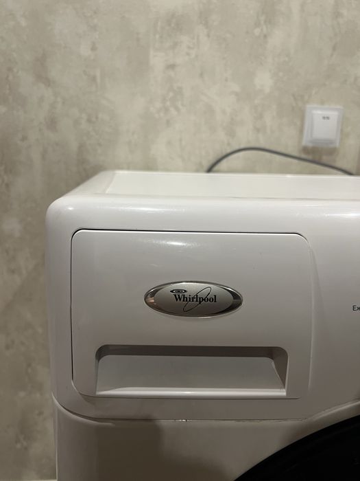 Пральна машина Whirlpool AWOE 9358 — 9 кг