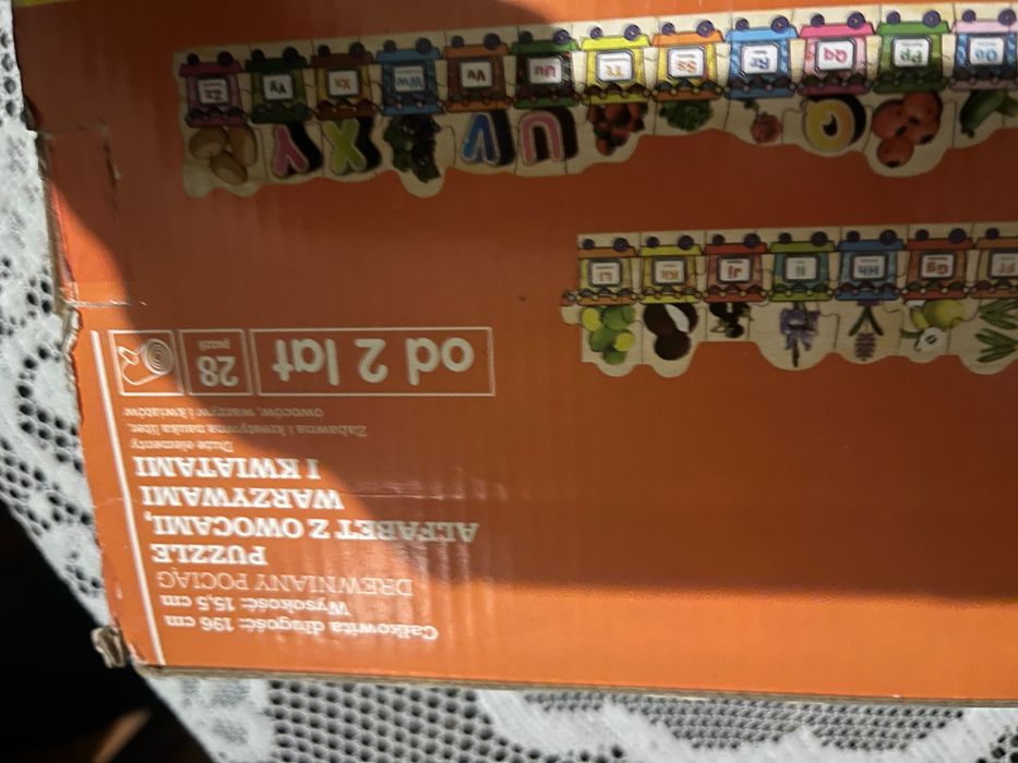 Puzzle drewniany pociąg z literami