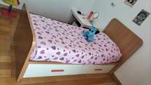 Cama para criança com colchão