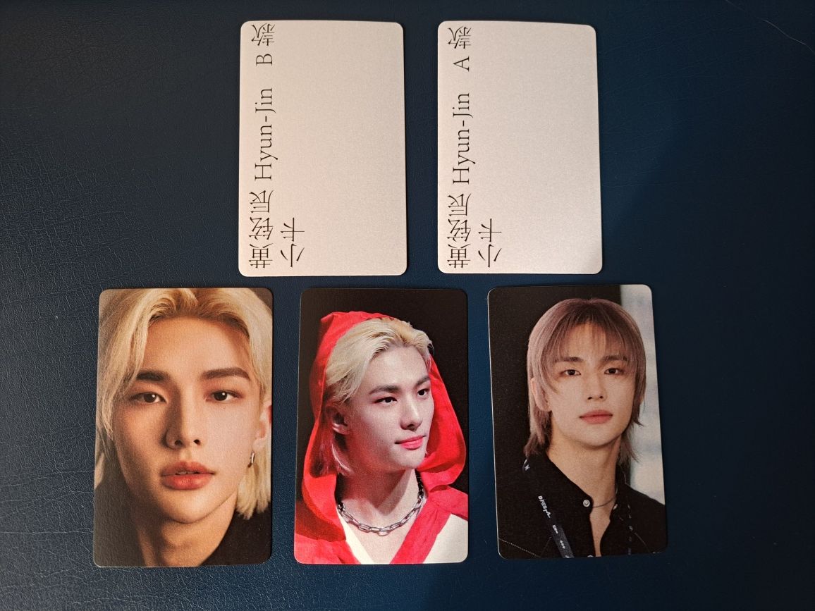 Hwang Hyunjin lomo cards