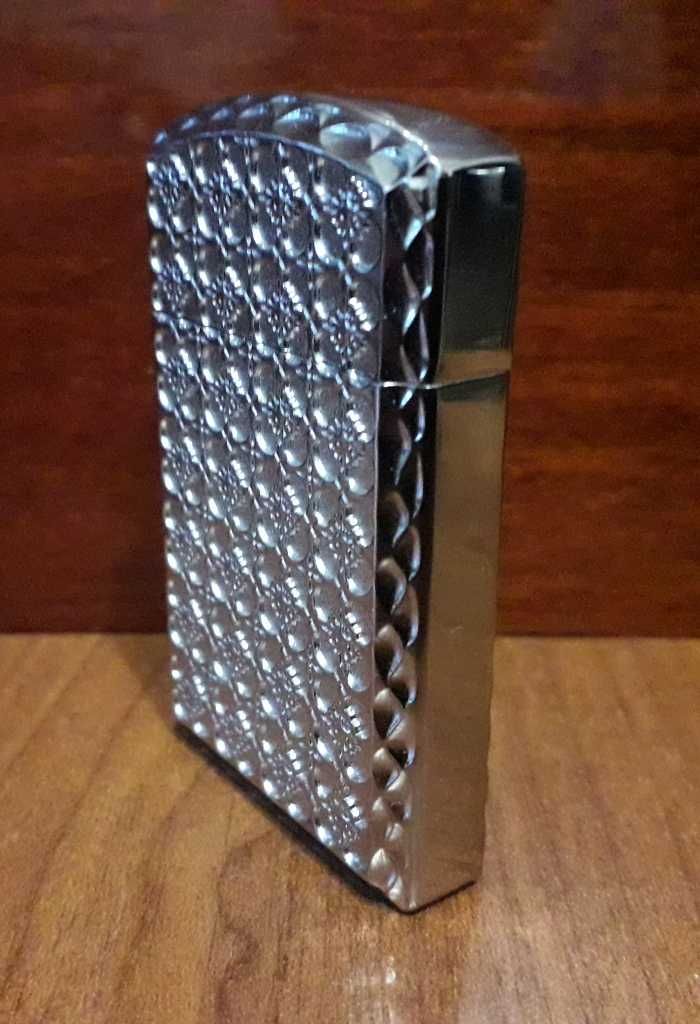 Зажигалка LIGHTER High-Grade, новая в подарочной упаковке.