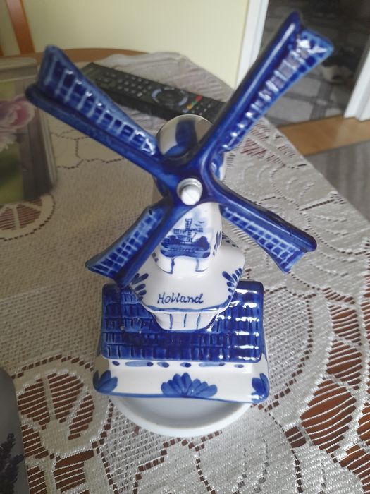 Ceramiczna pamiątka z Holandii.
