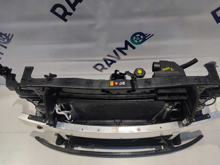 KIA NIRO I Передня панель, телевізор