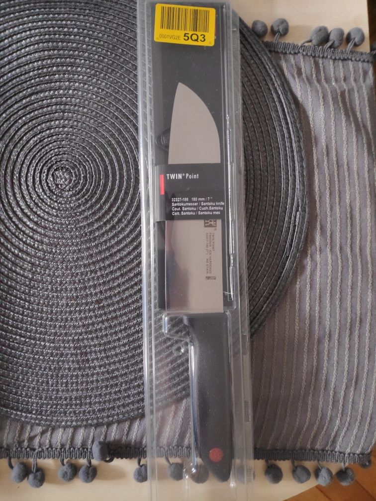 Zwilling twin point Santoku nóż