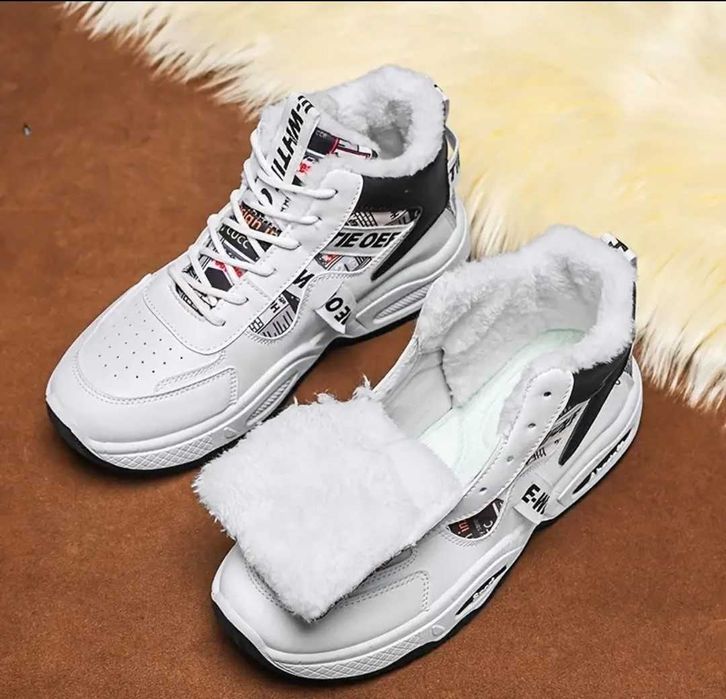 Кросівки зимові білі з хутром, стильні зимові кросівки унісекс