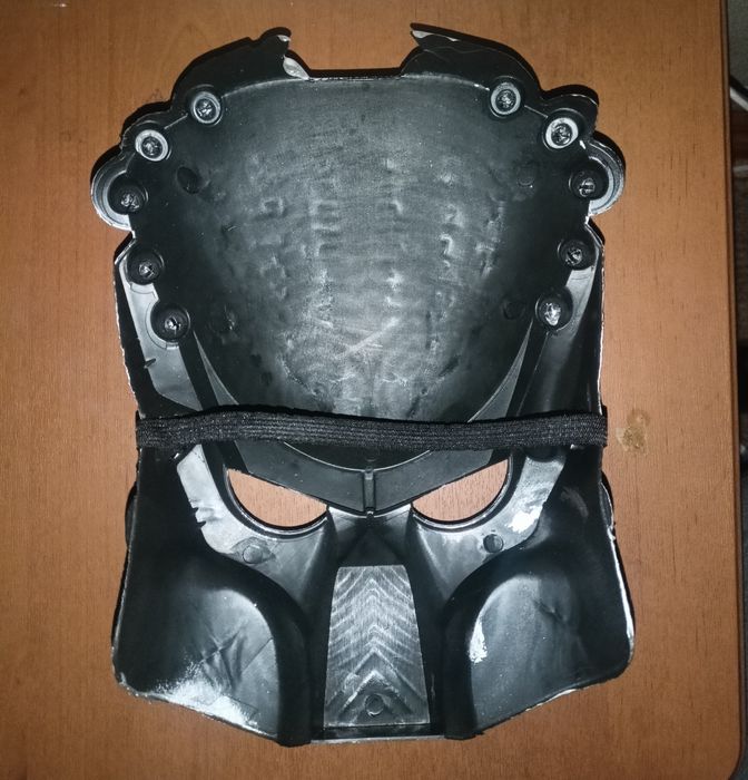 Маска из х/ф «Хищник»