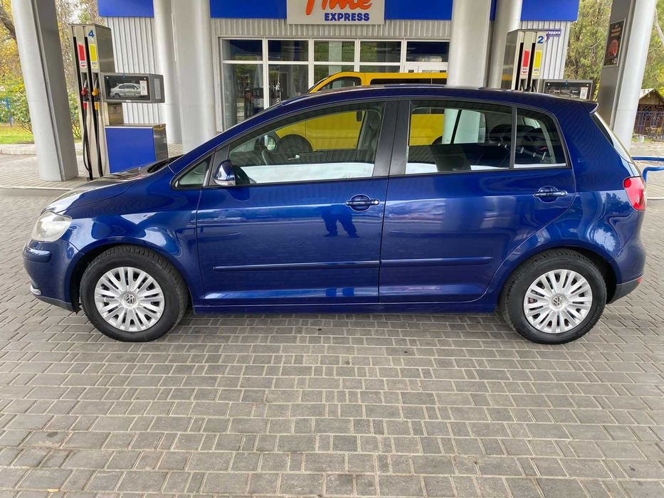 Volkswagen Golf Plus 2006 року 1.4/бензин
