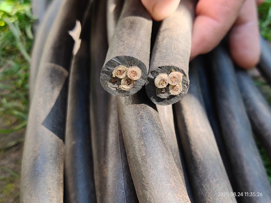 Кабель силовий три фази 4 жили резиновий