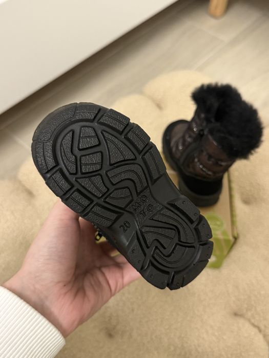 Зимові сапоги на дівчинку Chicco