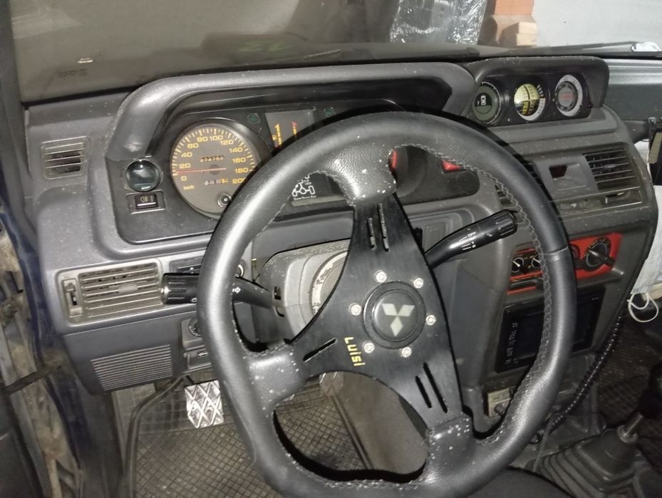 Mitsubishi Pajero 2.5 GLX