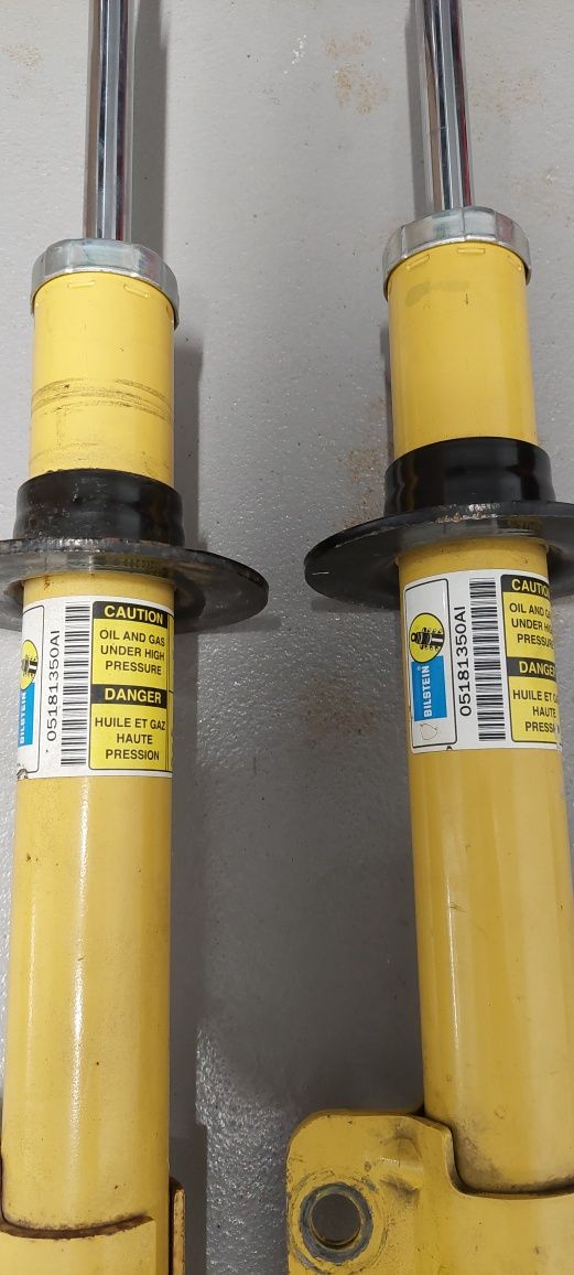 Amortyzatory przednie Bilstein Dodge Challenger Charger 6.4