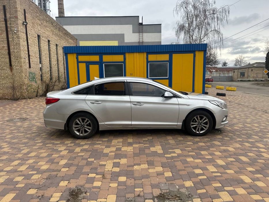 Сдам в оренду Hyundai Sonata 5000грн