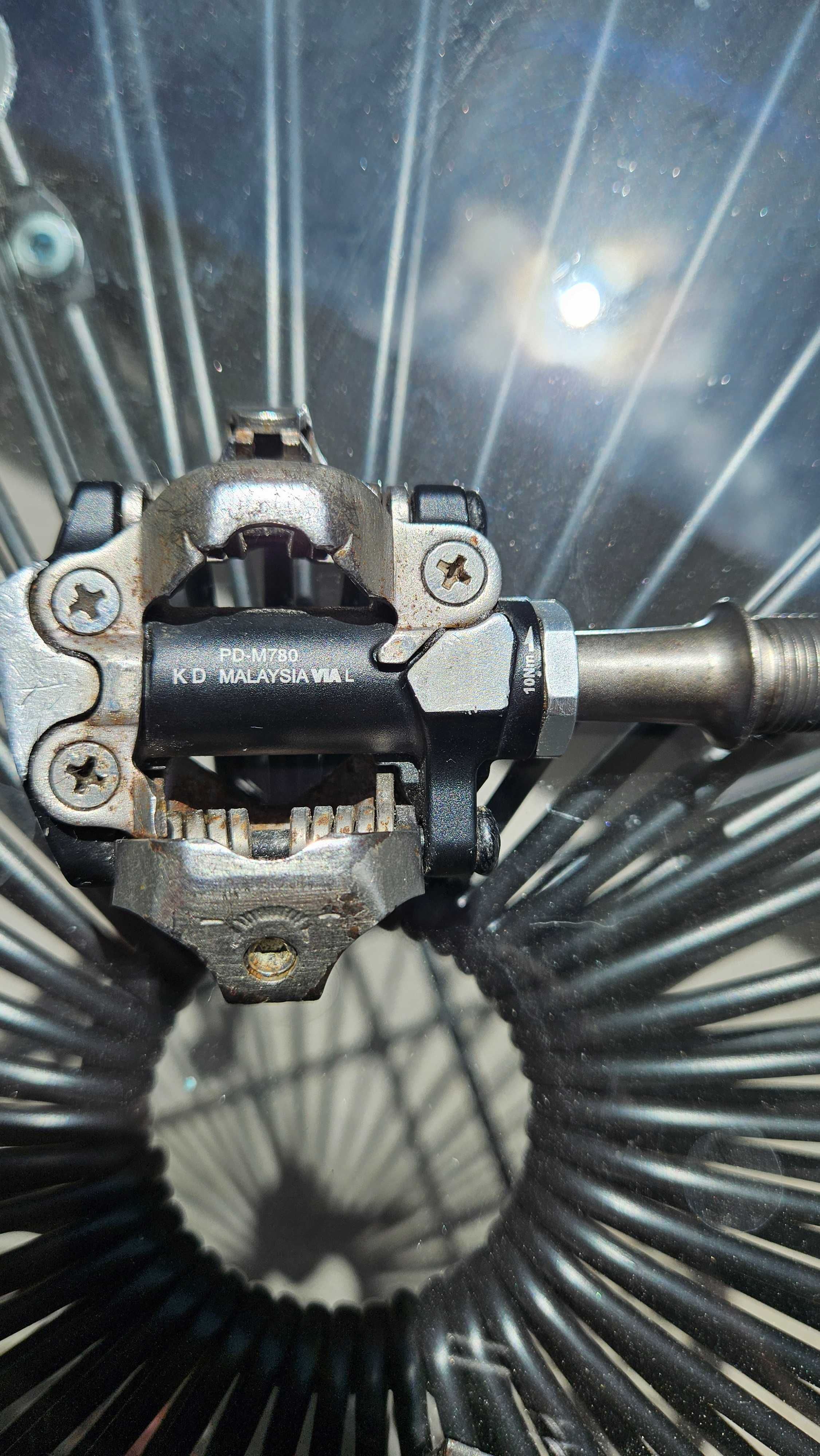 Pedaleira de encaixe Shimano PD-M780