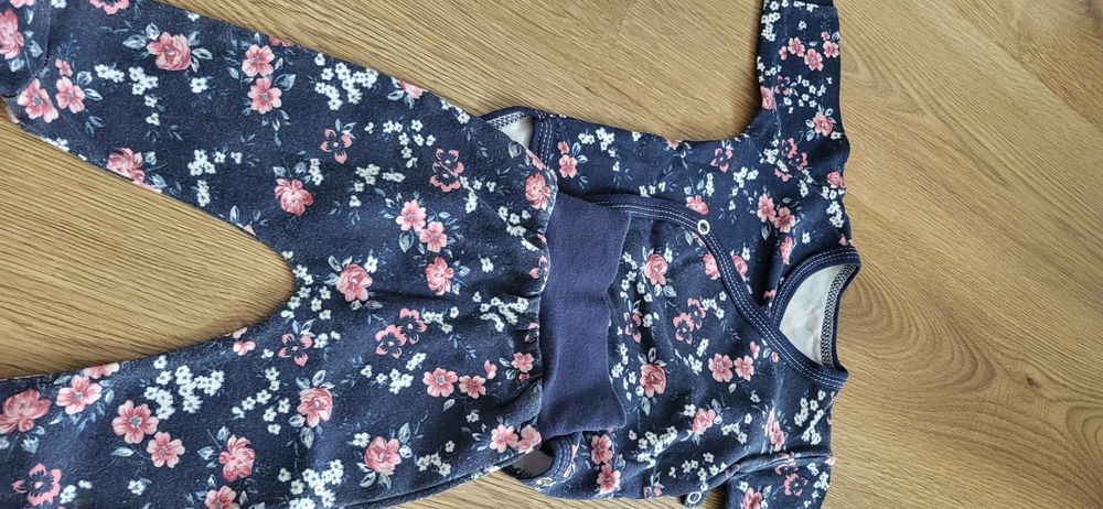 Komplecik bodziak + długie spodenki rozmiar 62