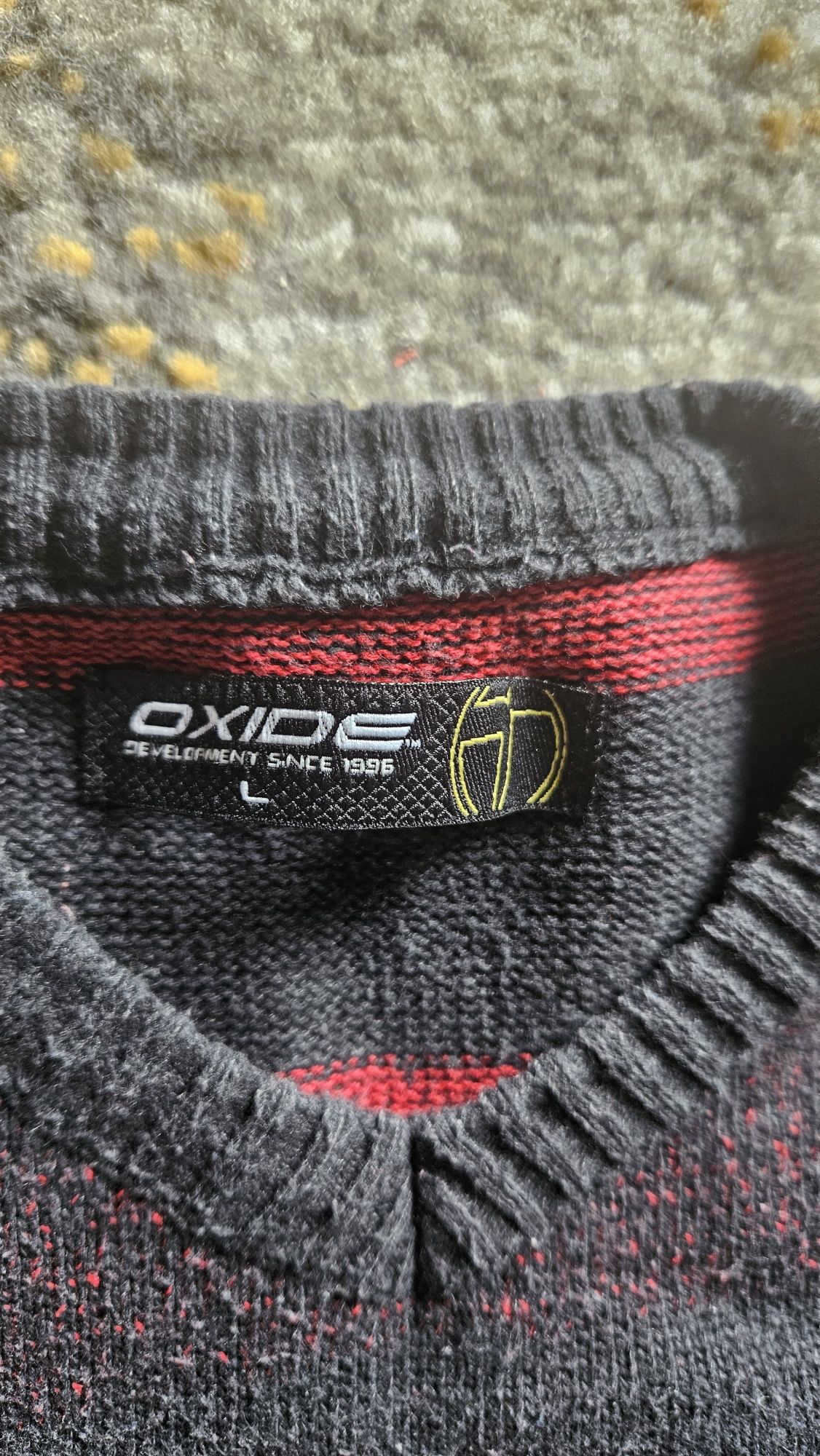 Sweter na wiosnę Oxide