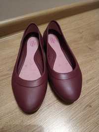 Baleriny Crocs rozm. 37 bordo