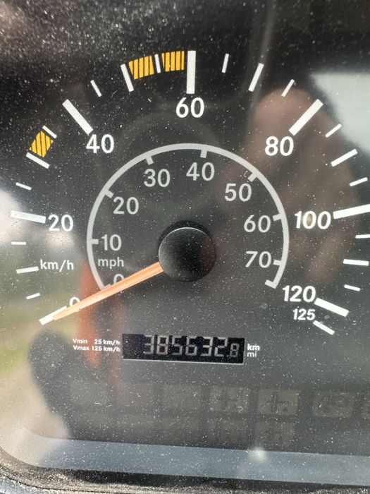 Mercedes Unimog U 400