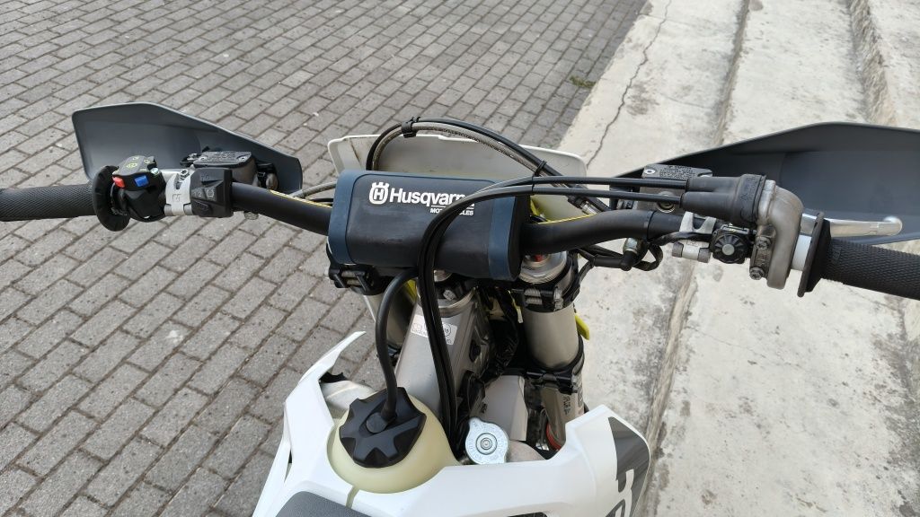 Husqvarna fe250 enduro