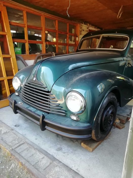 Ретро BMW 340 1949 г. после реставрации