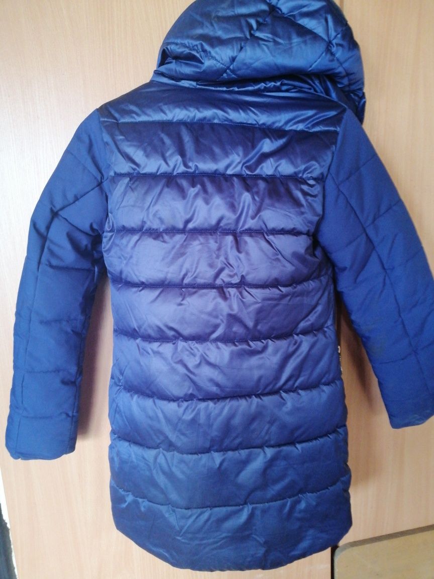 Зимняя курточка для девочки 134