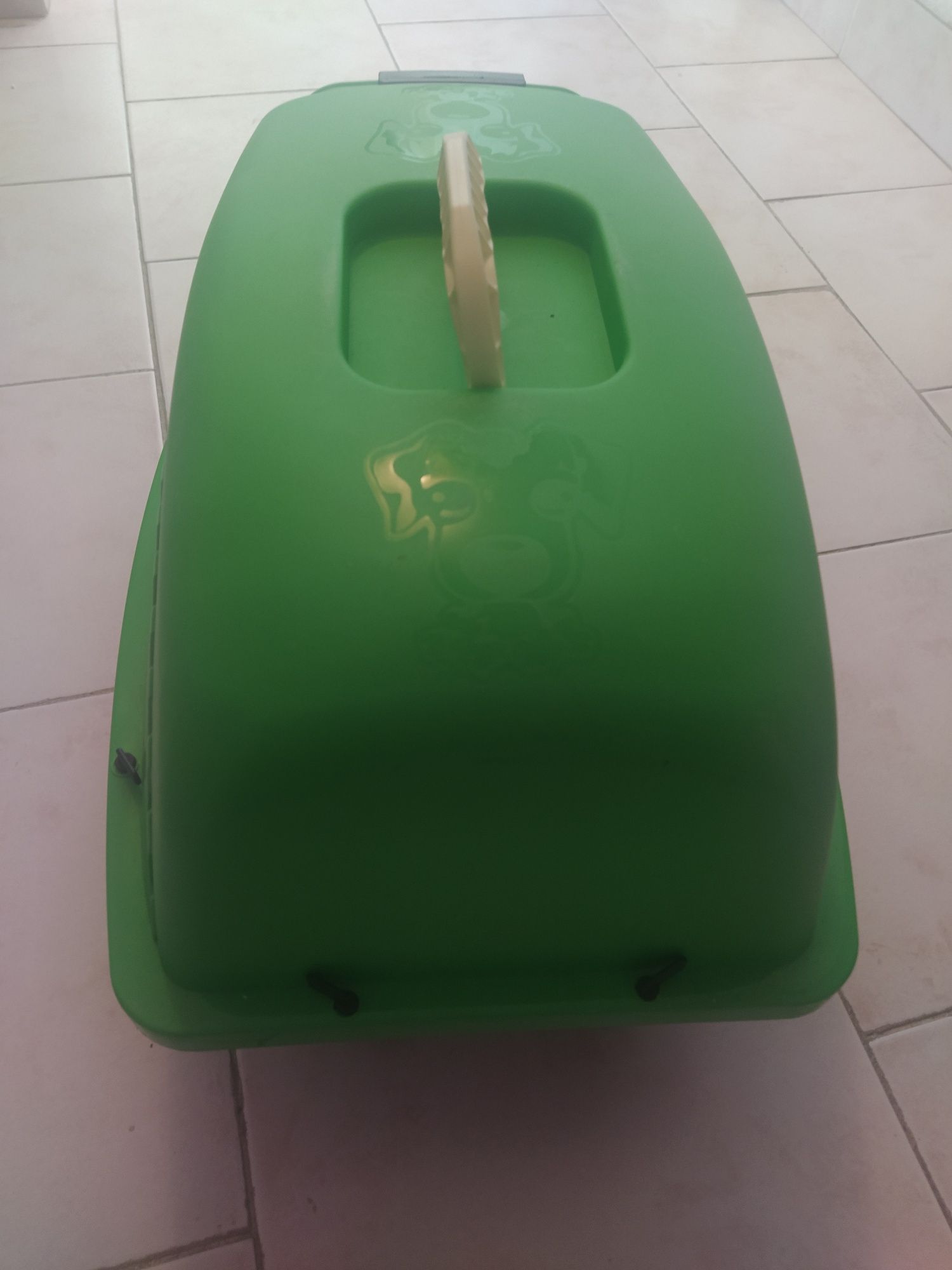 Transportadora de animais nova, só foi usada uma vez