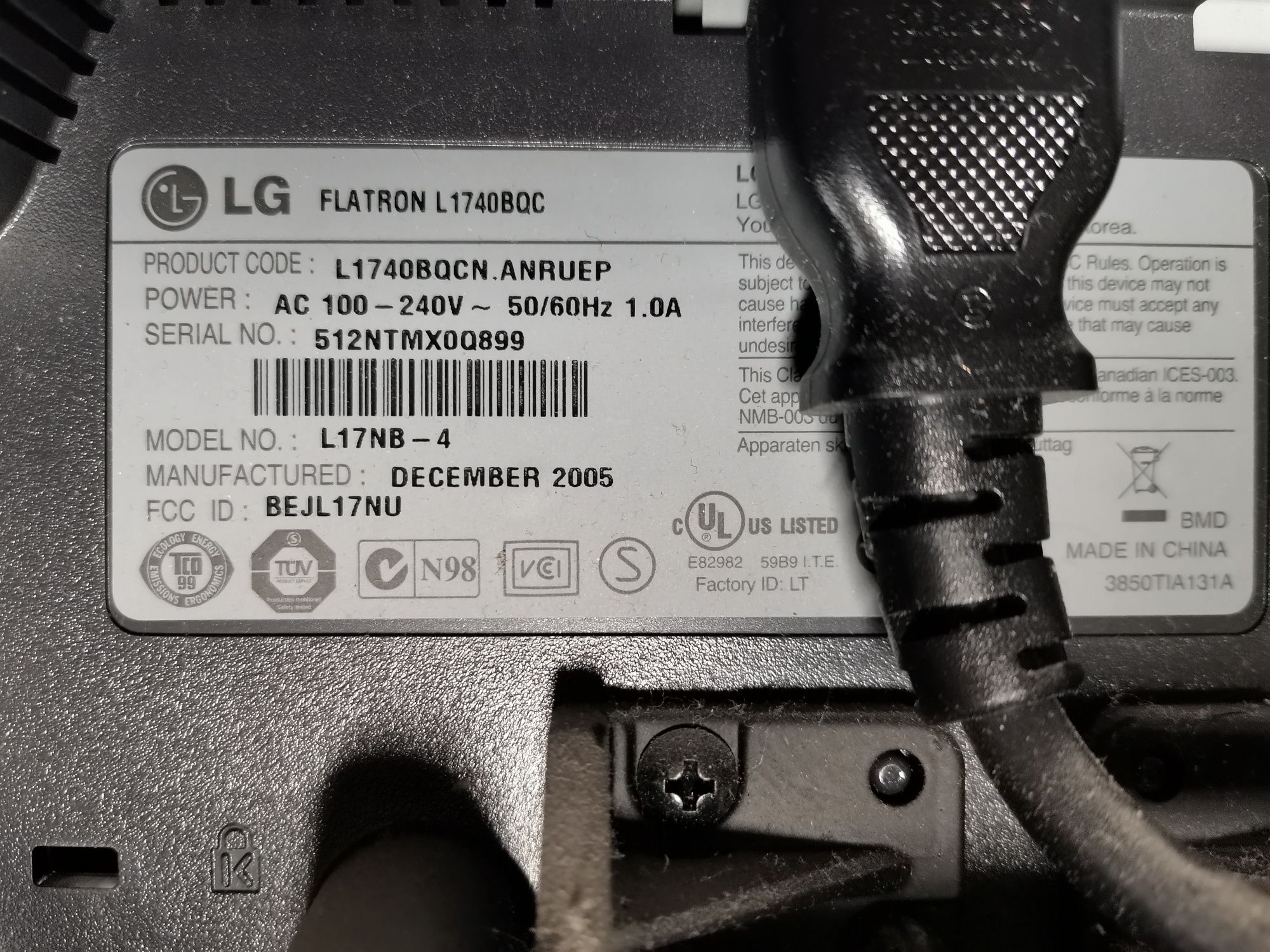 Монітор LG Flatron L1740BQ