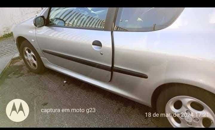 Pegueot 206 3 portas