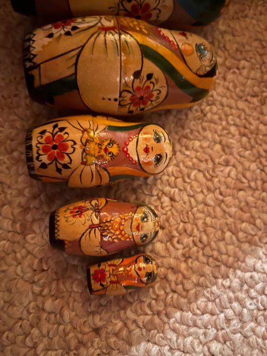 Матрешки українські, матрьошки