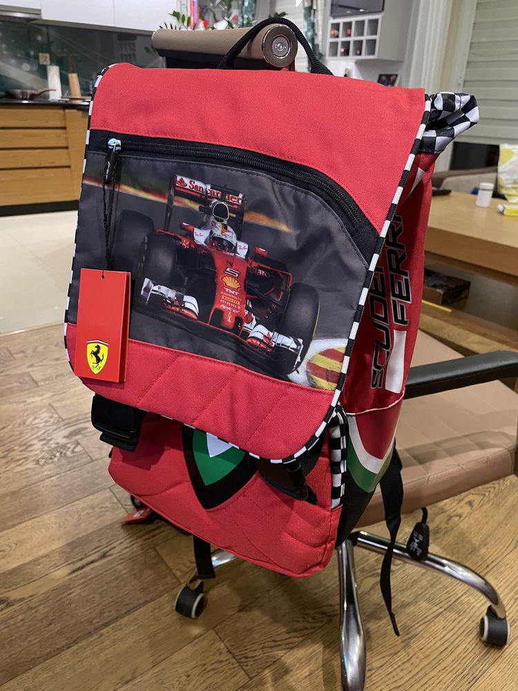 Plecak torba walizka na kółkach FERRARI