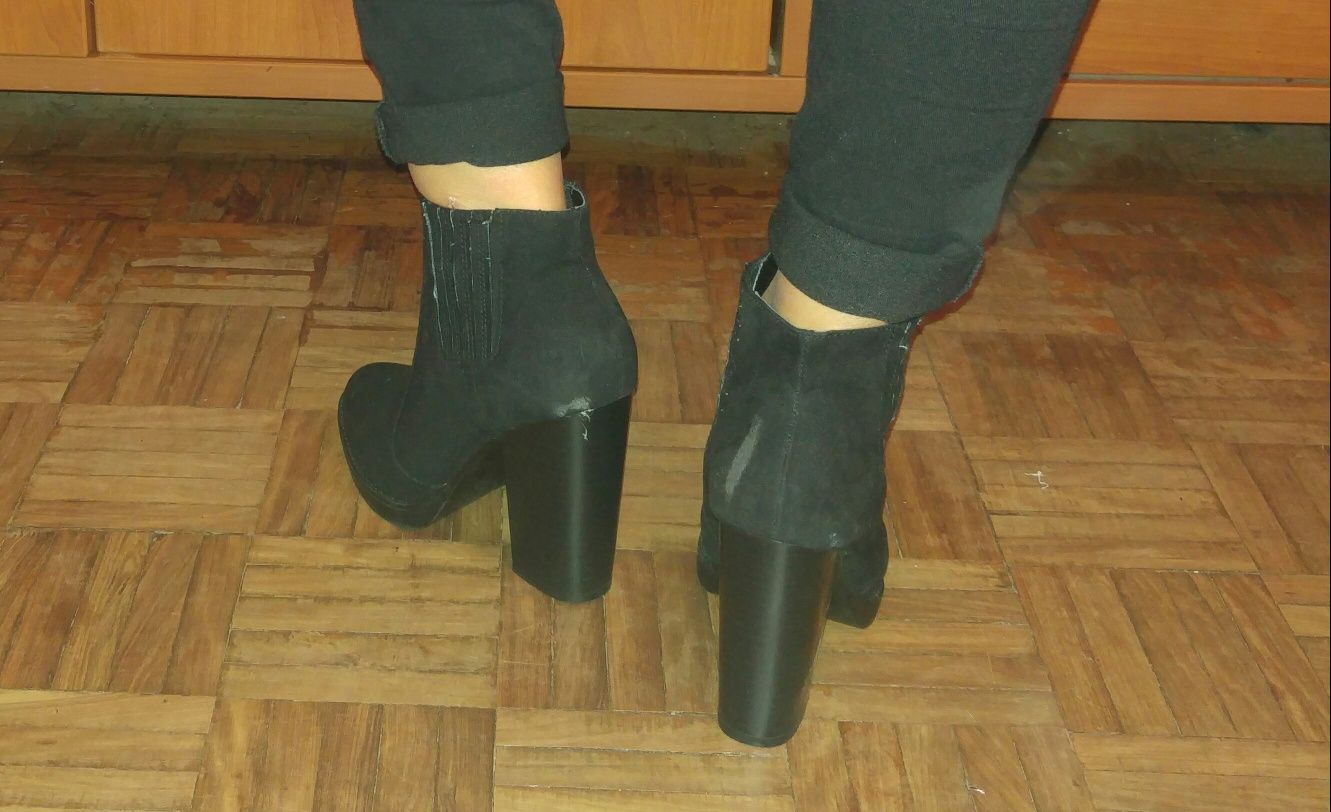 Botins pretos Zara