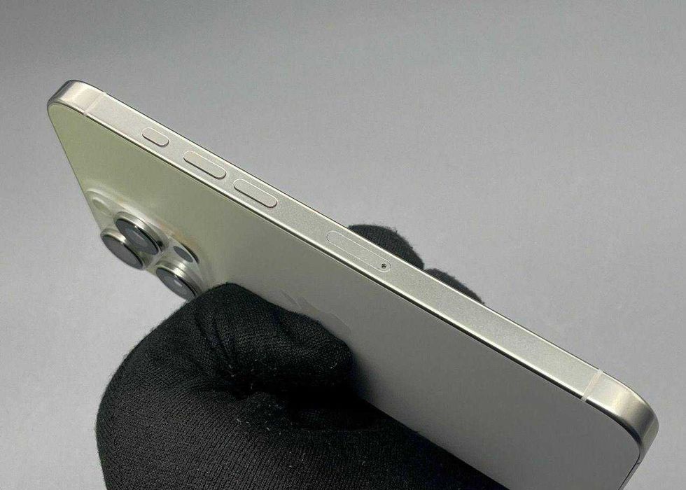 iPhone 16 Pro Max, 256 ГБ