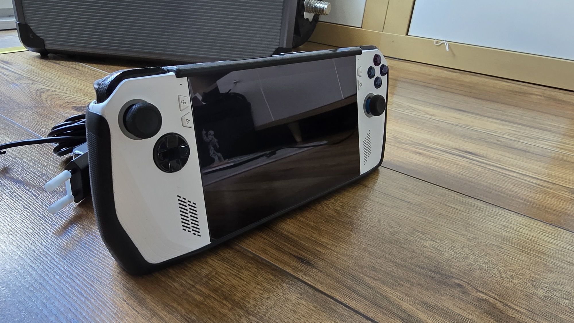 Asus RogAlly Z1 Extreme gwarancja 23 miesiące komplet do dodatki
