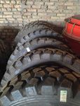 Шина сільськогосподарська  14,00-R20 22 сл 164160 J SR 33 BKT
