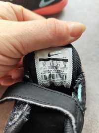 Buty dziecięce Nike 21.