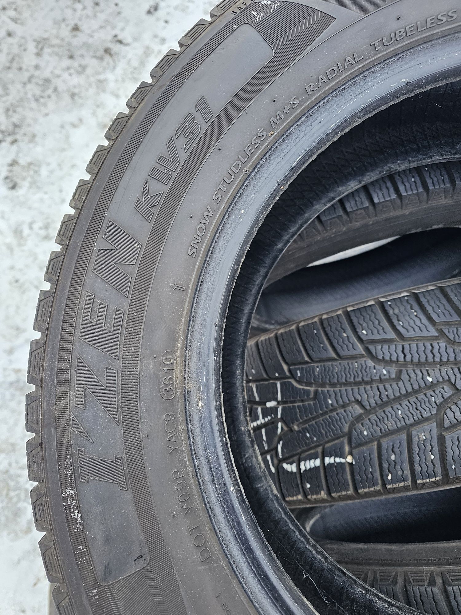 Opony zimowe Kumho 195/65R15