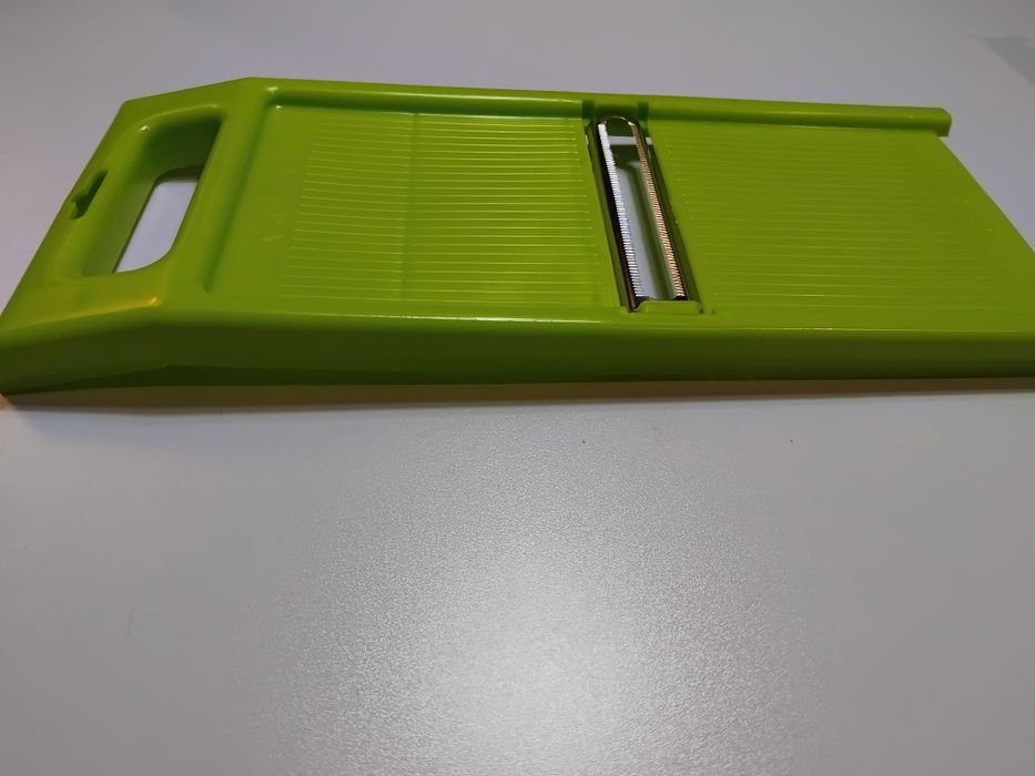 Инструмент для нарезки овощей и фруктов (Украина)