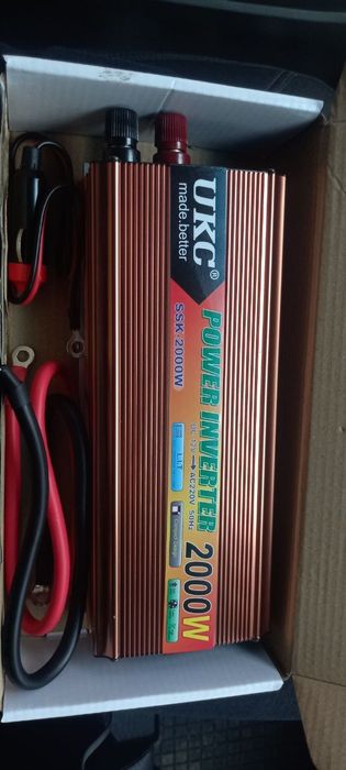 Инвертор 2000w UKC