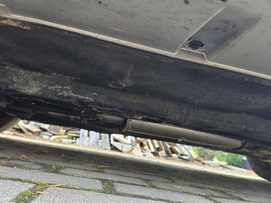 Opel Vectra B J95 oryginalny przebieg Srebny opony zimowe HAK