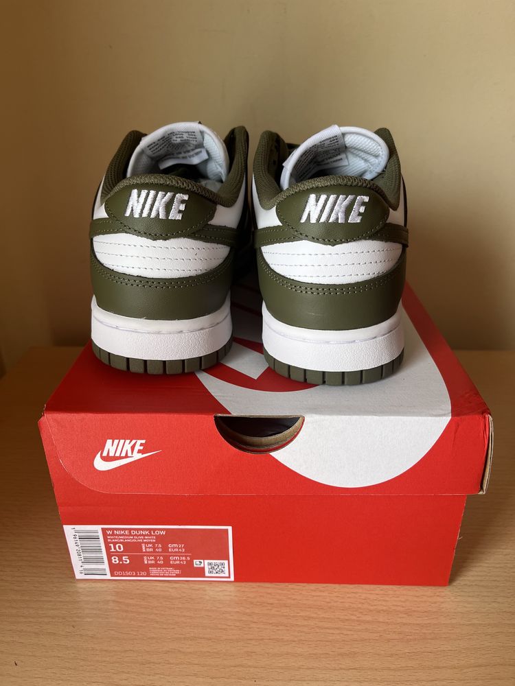 Nike Dunk Low Medium Olive