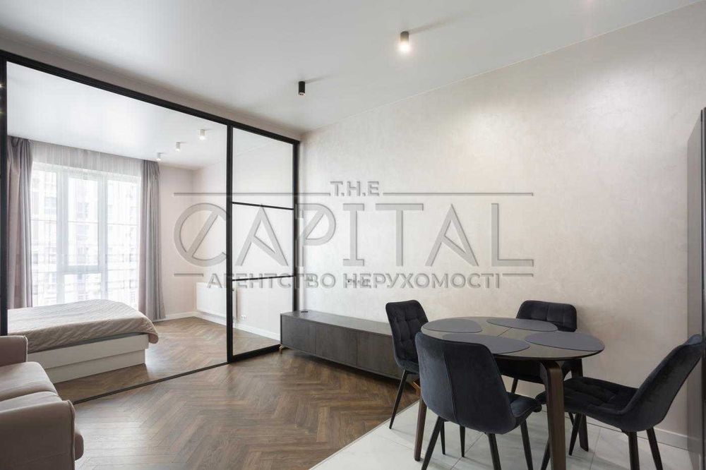 Продаж 1-кім. квартири 40.5 м2 в сучасному комплексі ЖК Нова Англія