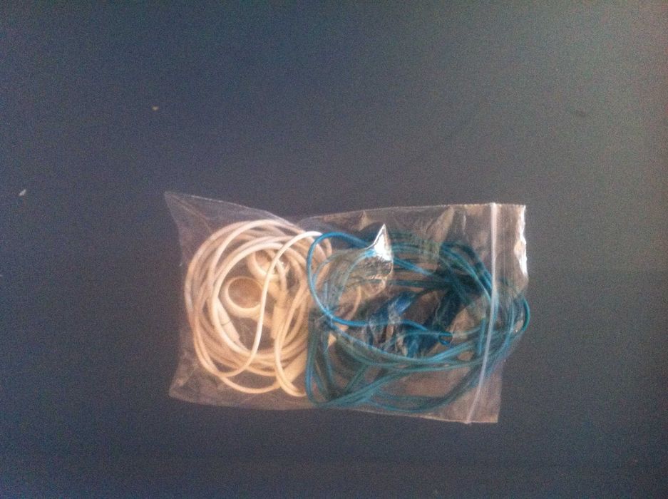 Fones e carregadores de vários modelos tapetes de rato Oferta