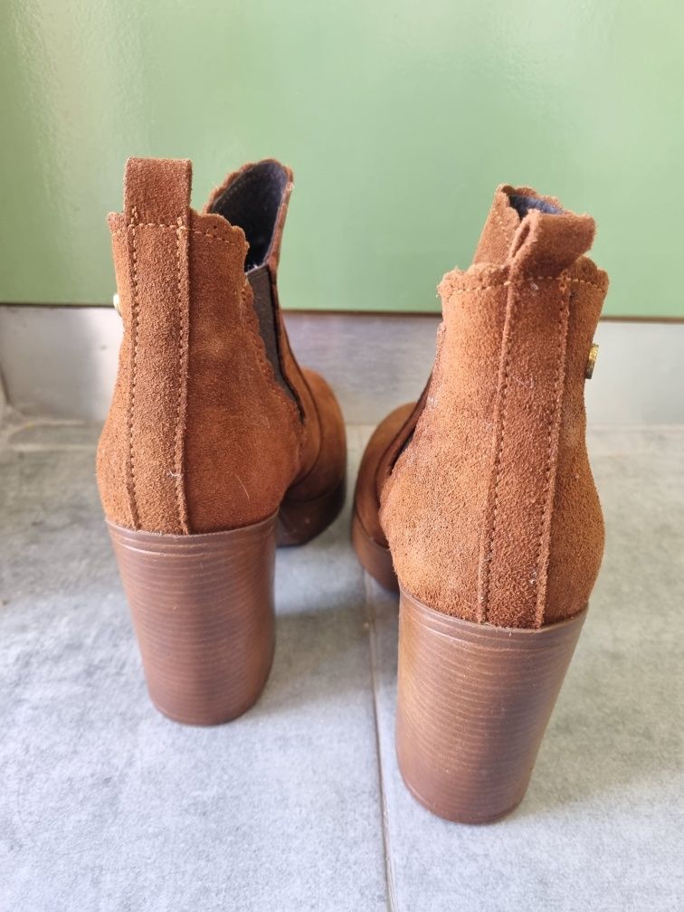Botas de Camurça