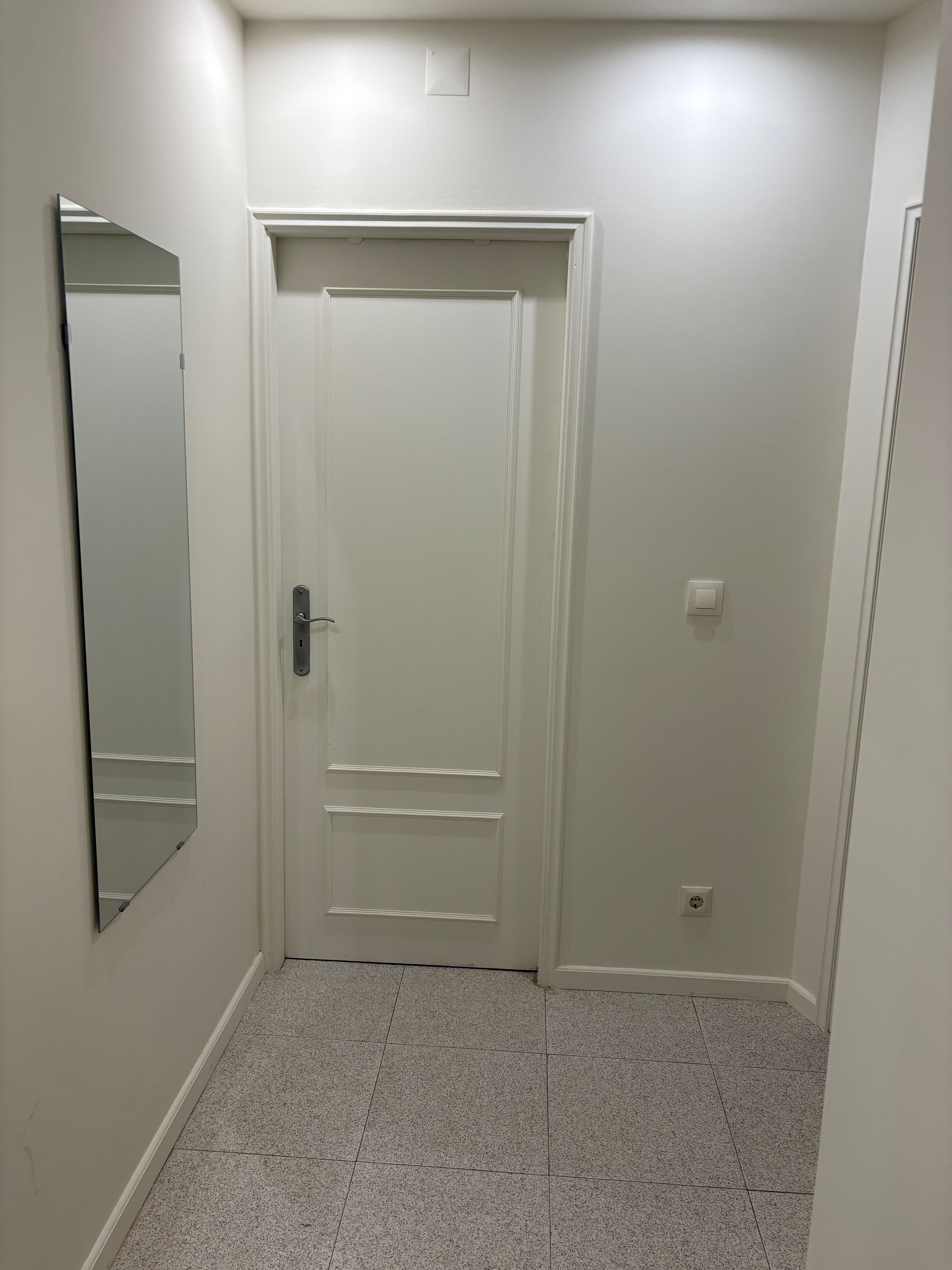 Quarto c/ cama de casal perto da Universidade do Minho (UM)
