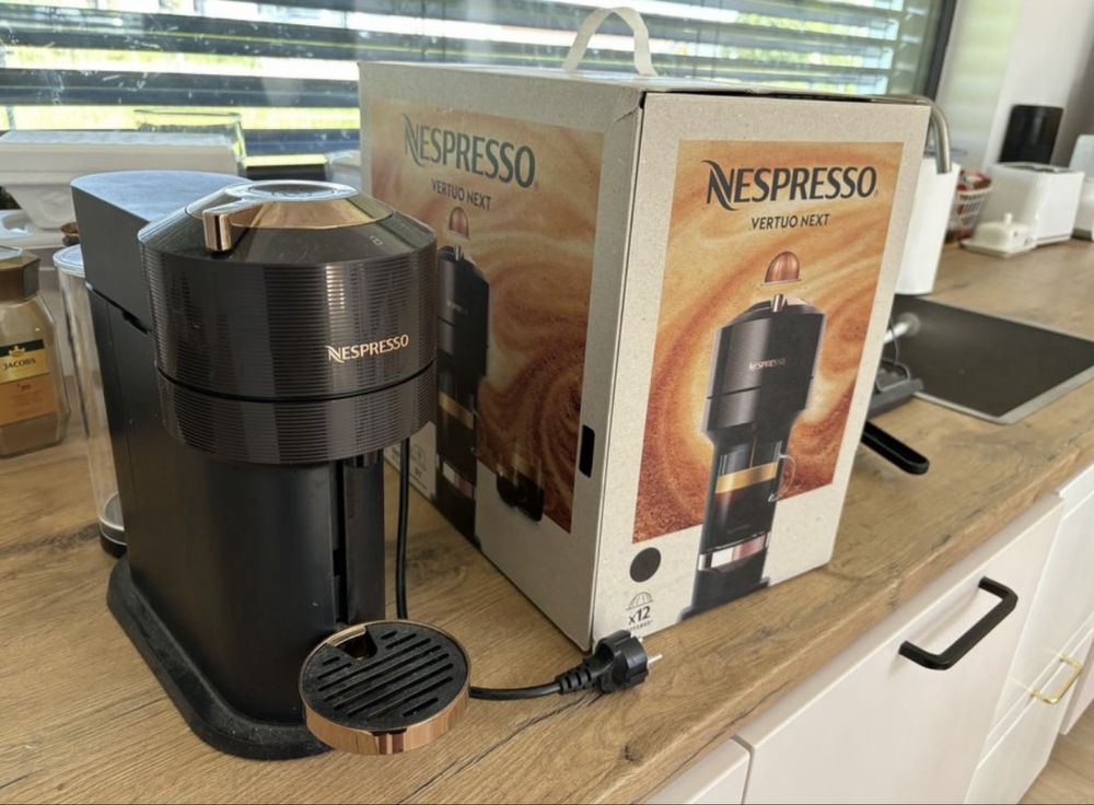 Ekspres do kawy Nespresso Vertuo Next