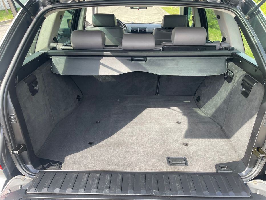 Продам BMW X5 E53 2005