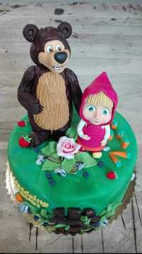 Masza i niedźwiedź- figurki na tort