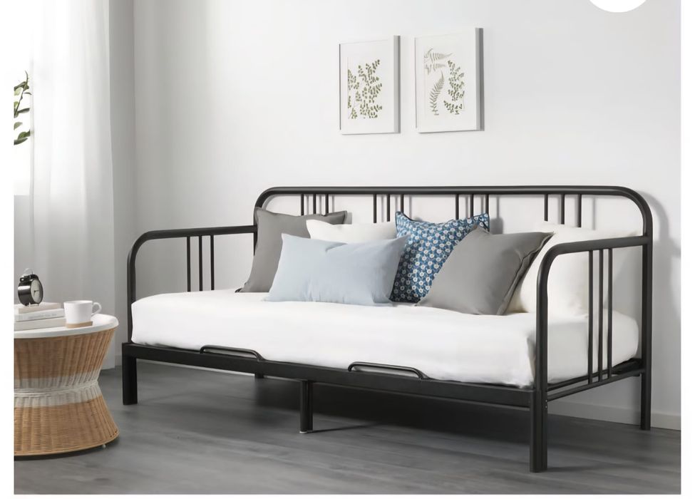 Łóżko  rozkładane  Fyresdal ikea+2 materace VANNAREID