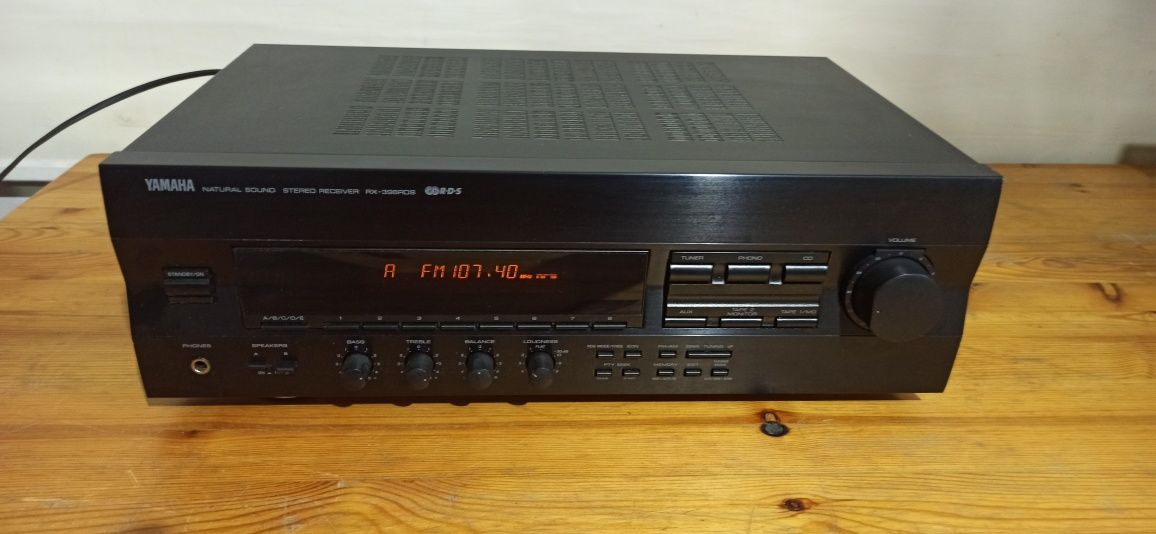 Solidny Amplituner YAMAHA RX-V393 RDS